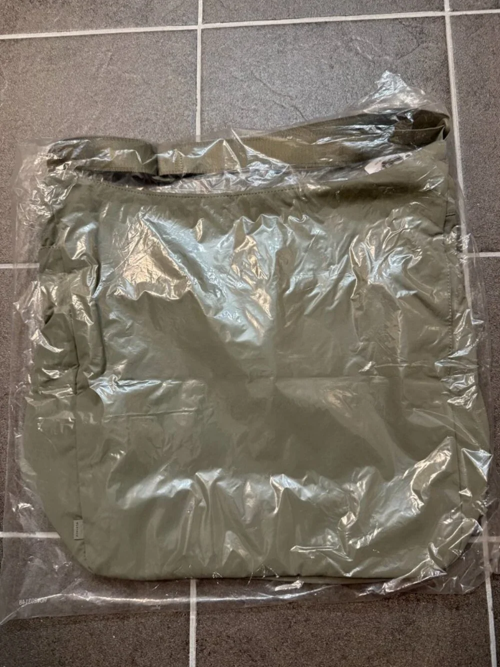 ATHLETA Any Time Drop In Bag - Willow